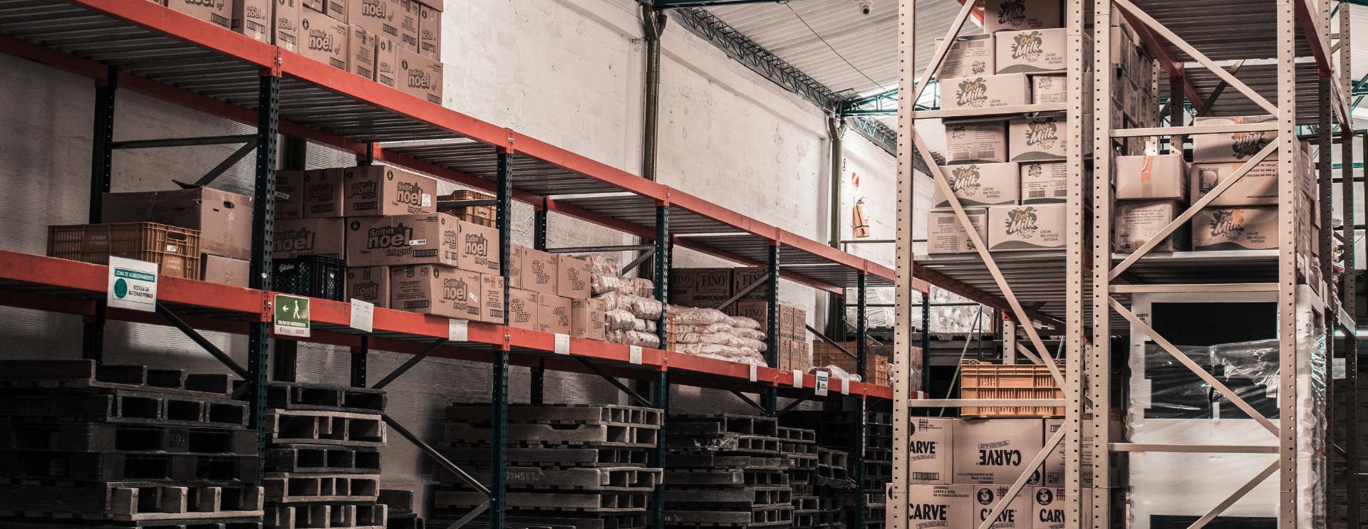 Orderpicker - magazyn z artykułami spożywczymi