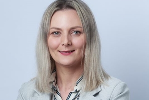 monika.kameczura@fides-bv.nl